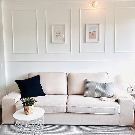 Neu - Frisch Renoviertes Ferienapartment "Waterkant" Büsum Kültér fotó
