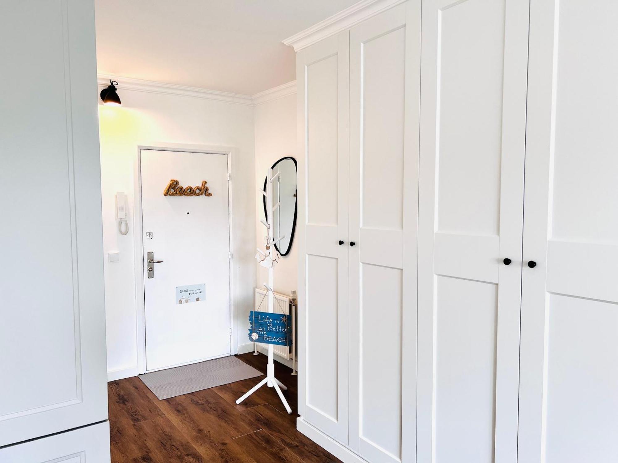 Neu - Frisch Renoviertes Ferienapartment "Waterkant" Büsum Kültér fotó